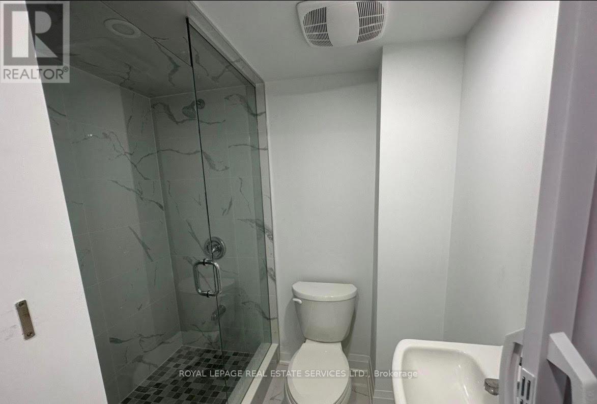 ( Lower Level ) - 16 Napoleon Crescent, Brampton, Ontario  L6P 3K5 - Photo 10 - W13518520