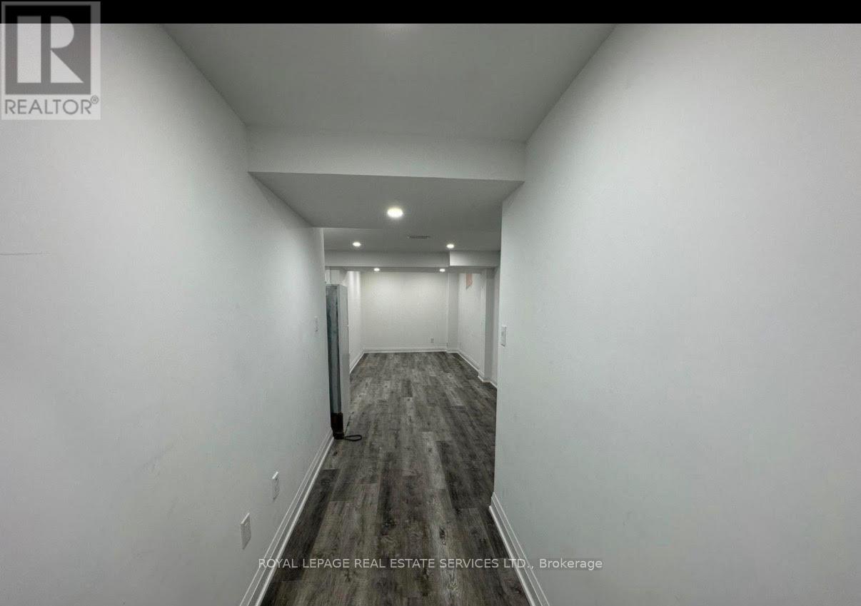 ( Lower Level ) - 16 Napoleon Crescent, Brampton, Ontario  L6P 3K5 - Photo 7 - W13518520