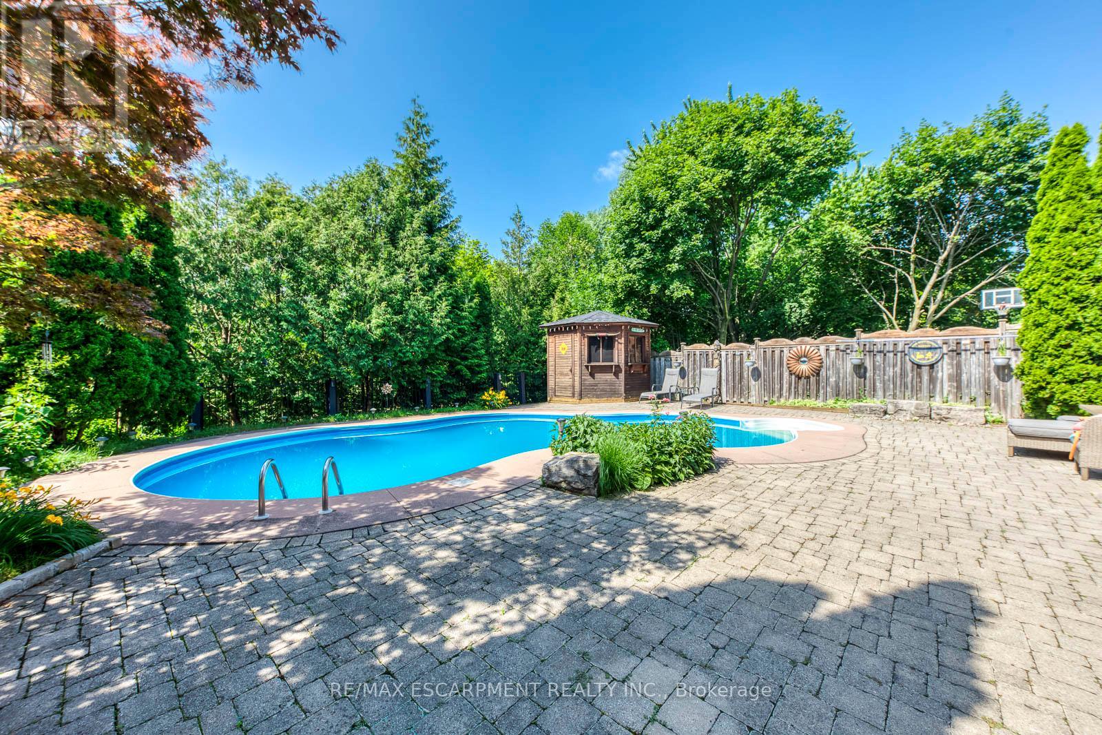 1633 Greenbriar Drive, Oakville, Ontario  L6M 1Y3 - Photo 46 - W13518550