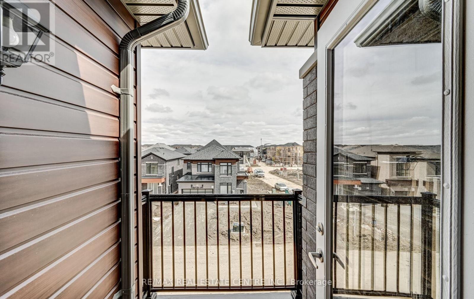 4 Haydrop Road, Brampton, Ontario  L6P 4N9 - Photo 37 - W13518572