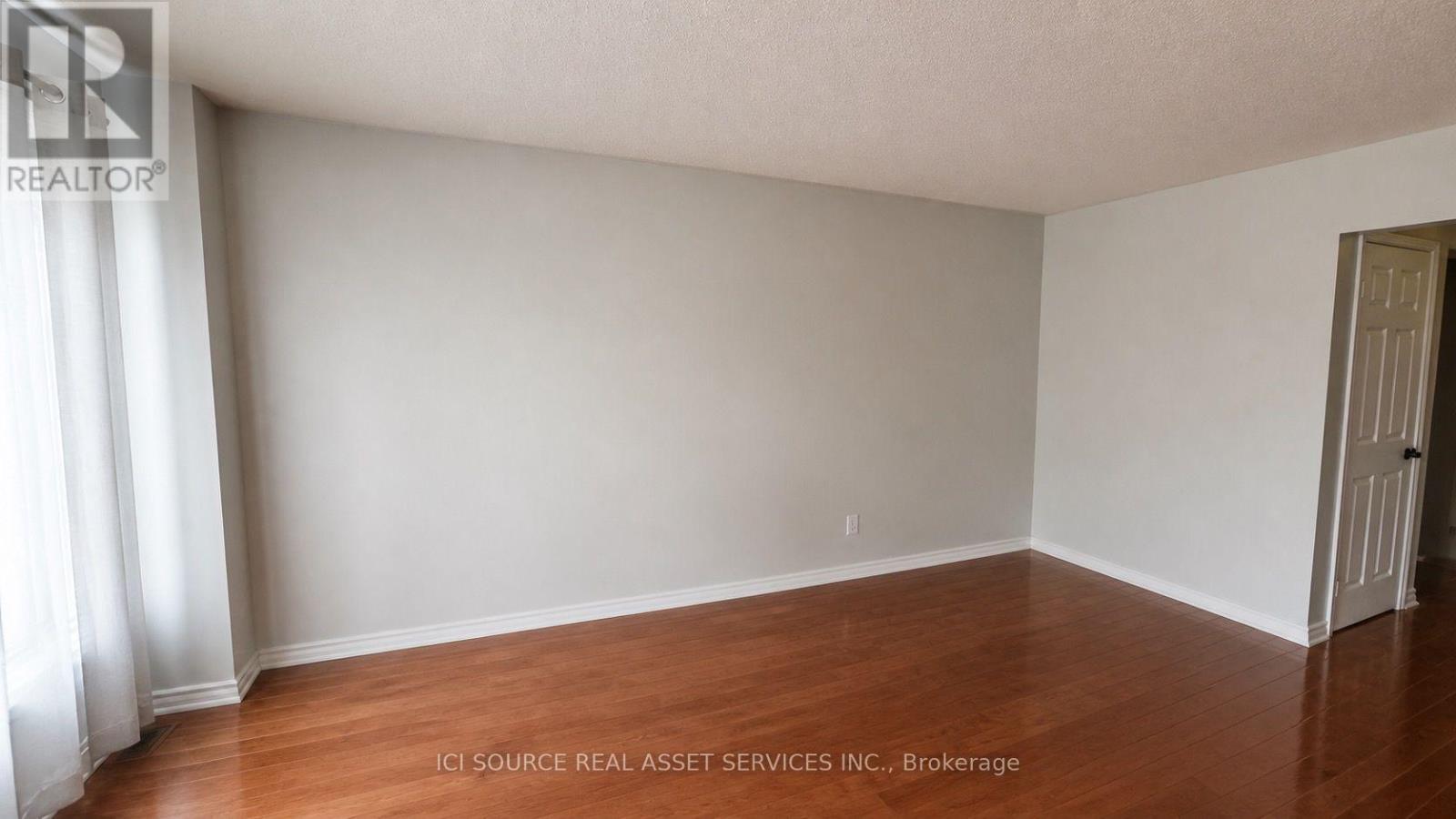 2081 Golden Orchard Trail, Oakville, Ontario  L6M 3W8 - Photo 11 - W13518578