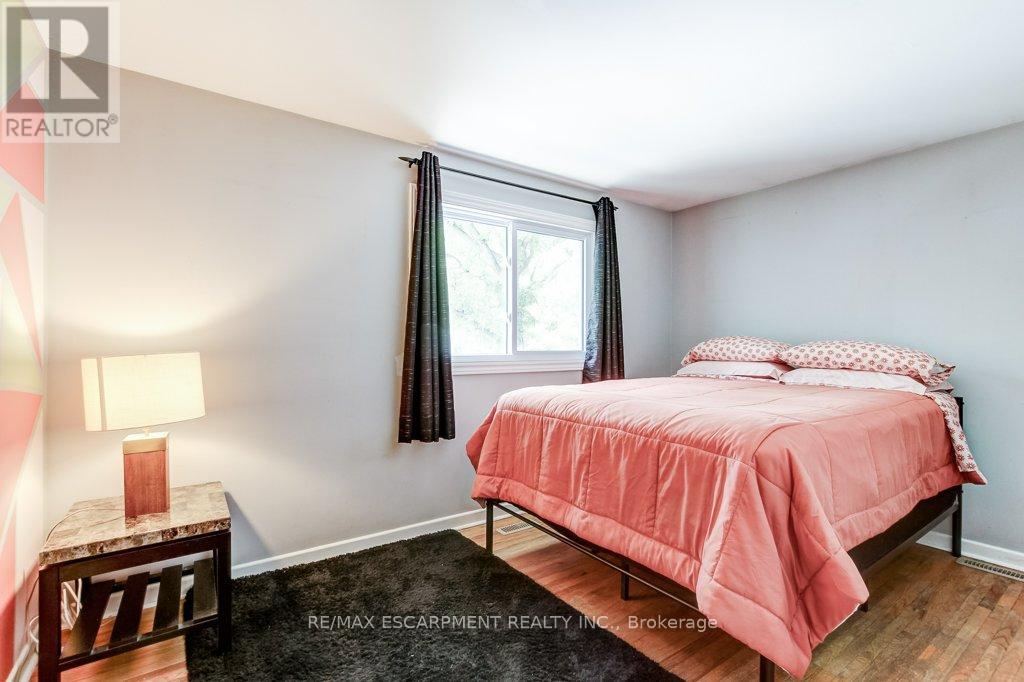 5342 Linbrook Road, Burlington, Ontario  L7L 3T9 - Photo 14 - W13518608