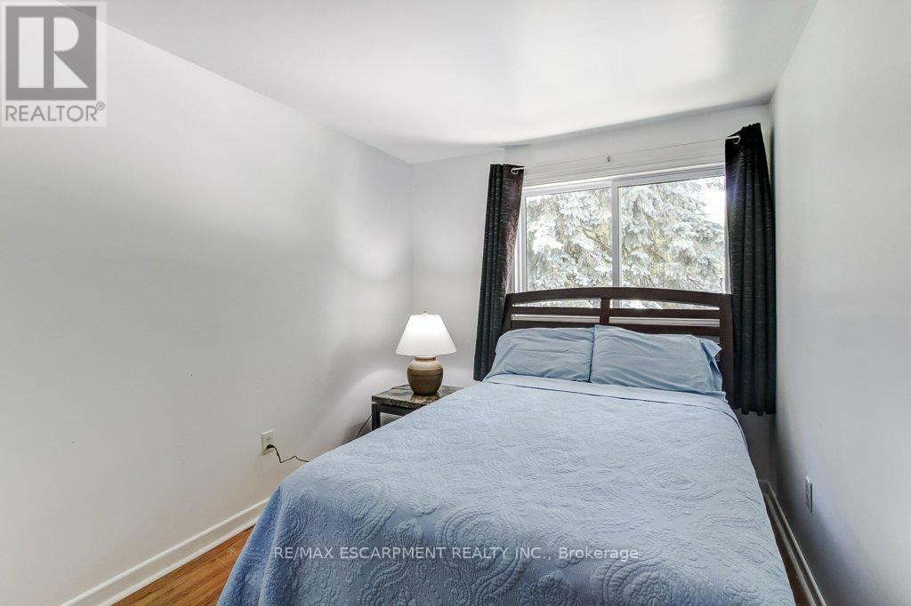 5342 Linbrook Road, Burlington, Ontario  L7L 3T9 - Photo 16 - W13518608