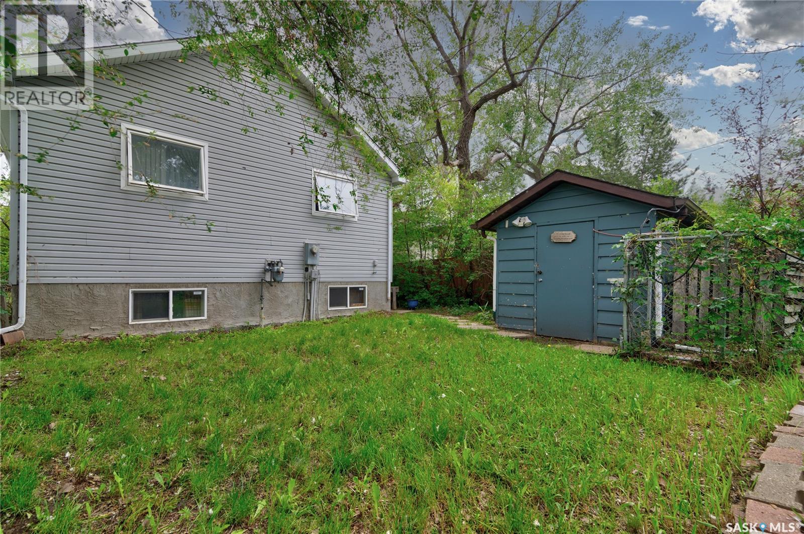 1340 Connaught Street, Regina, Saskatchewan  S4T 4S8 - Photo 32 - SK041329