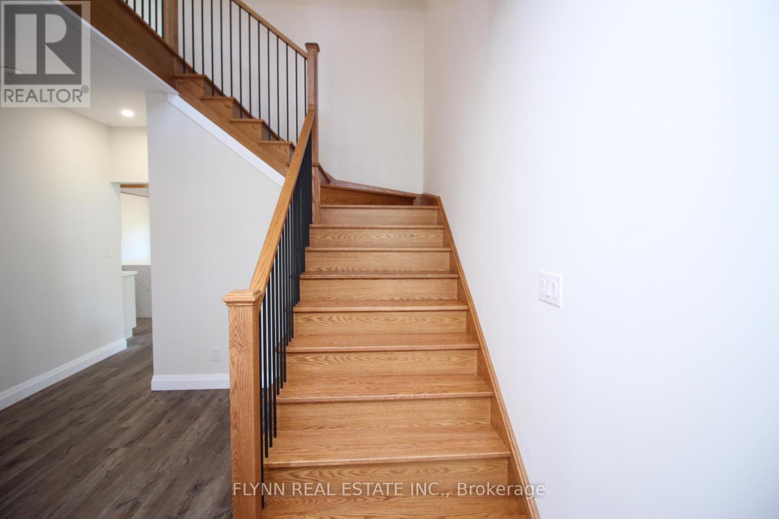 1 - 3008 Young Avenue, Fort Erie, Ontario  L0S 1N0 - Photo 20 - X13518592