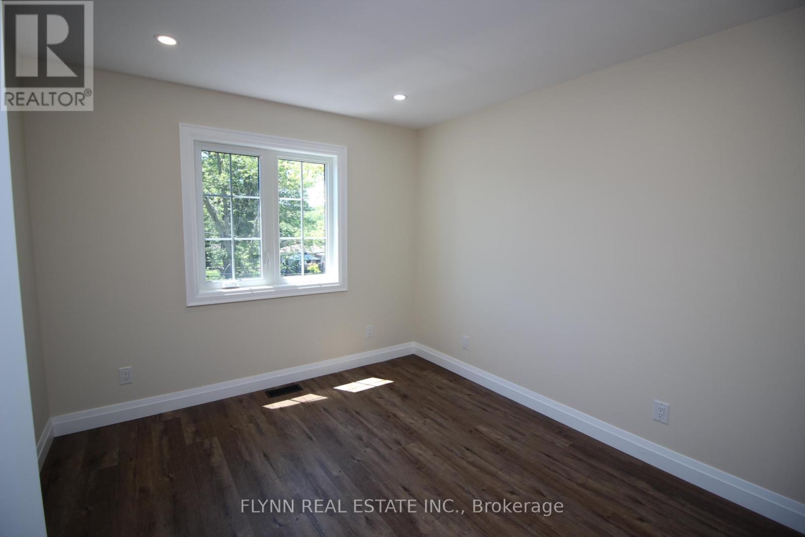 1 - 3008 Young Avenue, Fort Erie, Ontario  L0S 1N0 - Photo 35 - X13518592