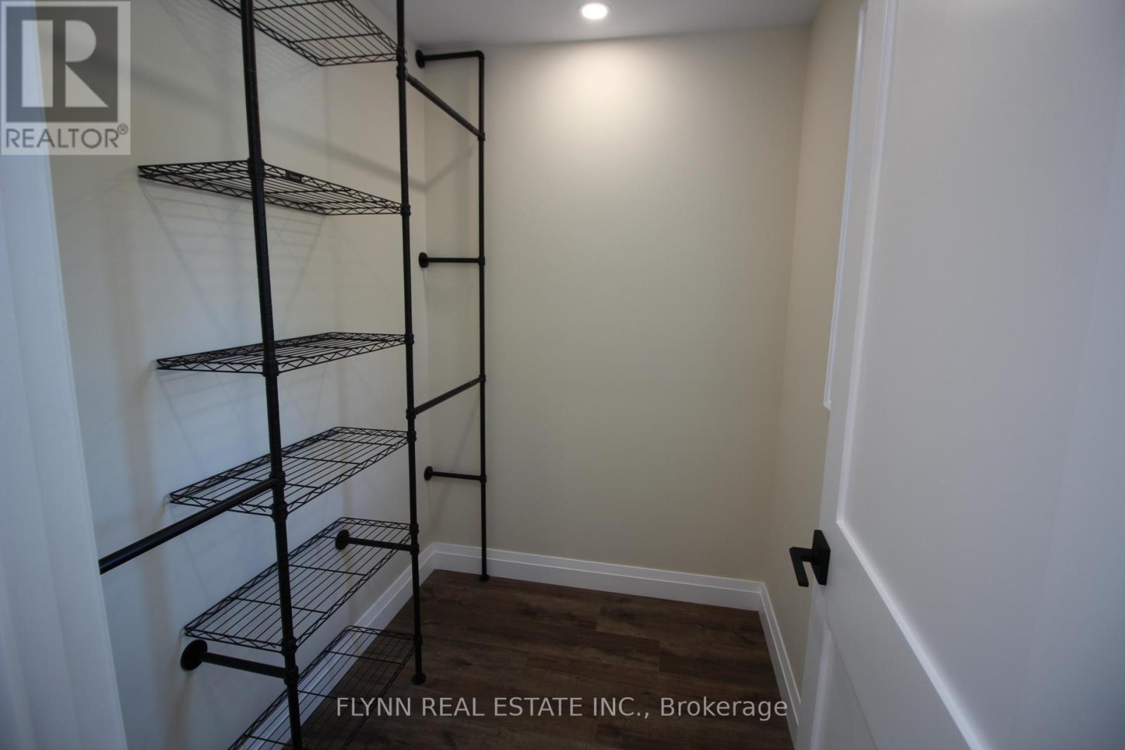 1 - 3008 Young Avenue, Fort Erie, Ontario  L0S 1N0 - Photo 36 - X13518592