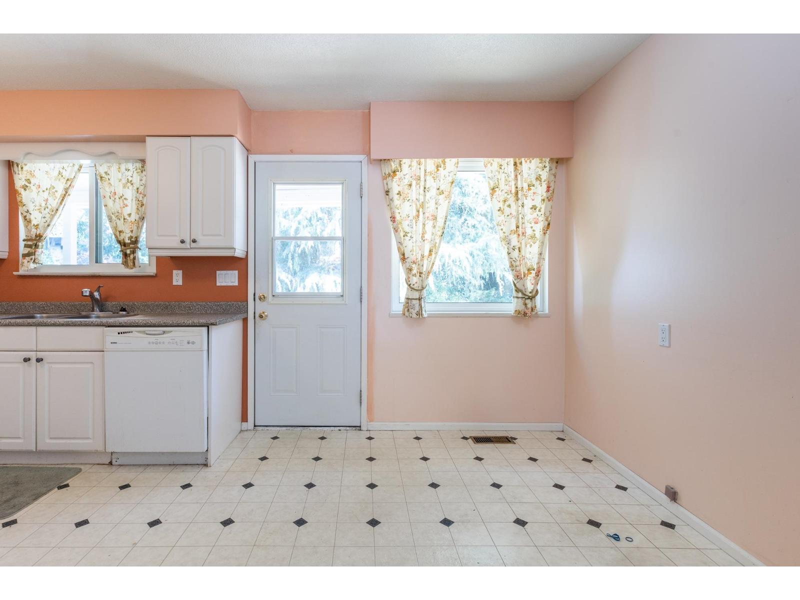 6484 Sunshine Drive, Delta, British Columbia  V4E 1P2 - Photo 11 - R3141840