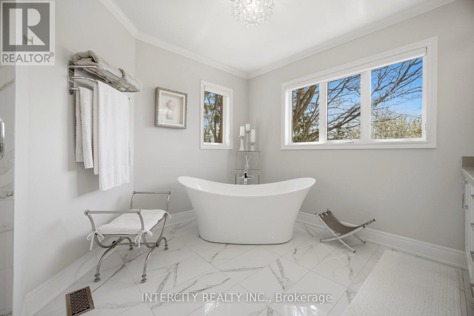 21 Capner Court, Vaughan, Ontario  L0J 1C0 - Photo 25 - N13129120