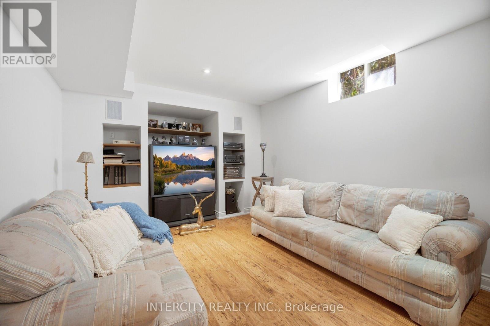 21 Capner Court, Vaughan, Ontario  L0J 1C0 - Photo 36 - N13129120