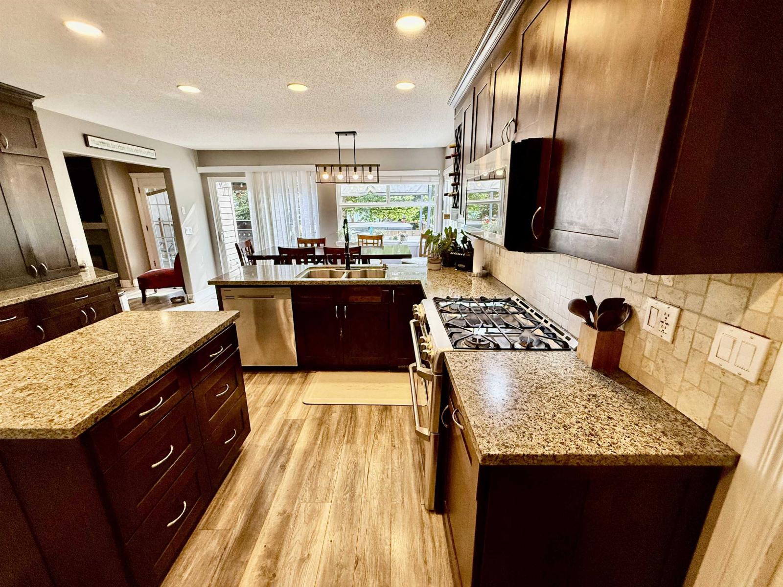 26860 24a Avenue, Langley, British Columbia  V4W 3W6 - Photo 5 - R3141188
