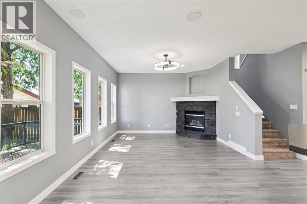 137 Prestwick Mews SE, Calgary, Alberta  T2Z 3X6 - Photo 15 - A2320334