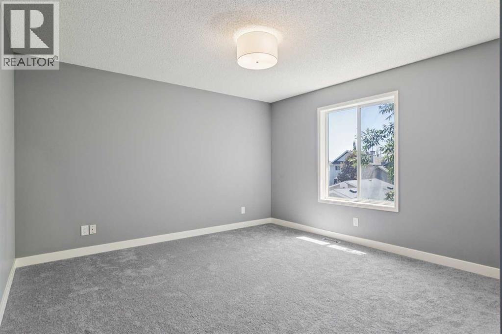 137 Prestwick Mews SE, Calgary, Alberta  T2Z 3X6 - Photo 20 - A2320334