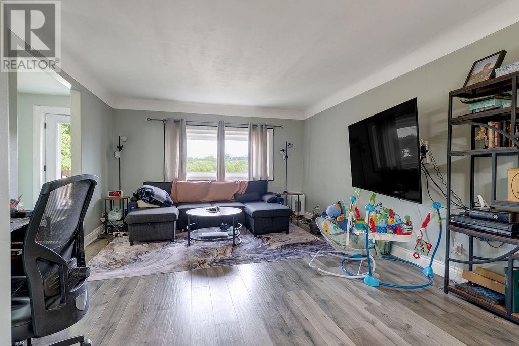 697 St Clair Street, Sudbury, Ontario  P3E 4G9 - Photo 6 - 2128965