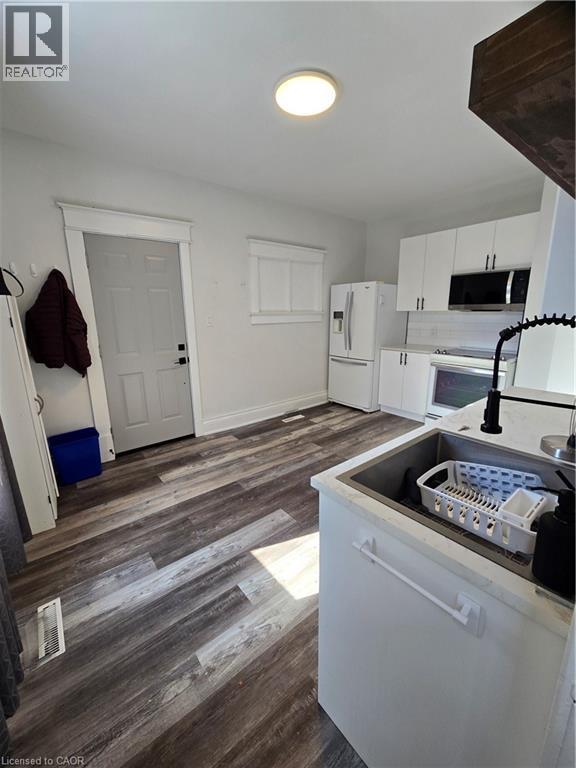 90 Kent Street S Unit# 2, Simcoe, Ontario  N3Y 2Y1 - Photo 3 - 40844846
