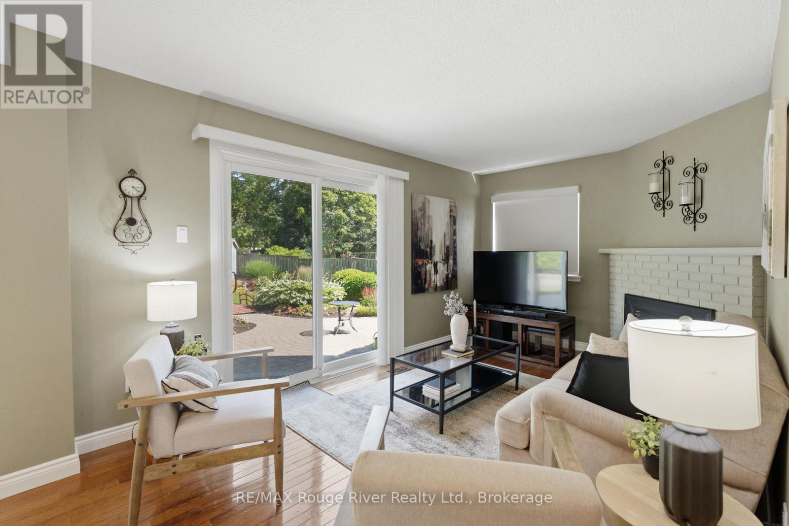115 Pine Hills Road, Whitby, Ontario  L1N 6N9 - Photo 16 - E13518884