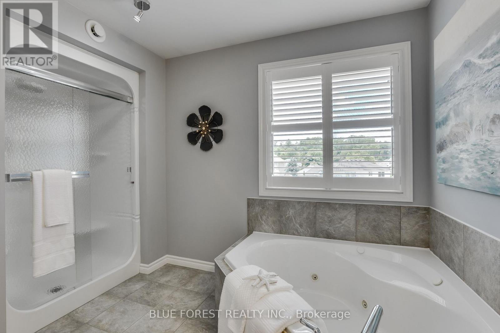 175 Forest Grove Crescent, Thames Centre, Ontario  N0L 1G3 - Photo 17 - X13518846