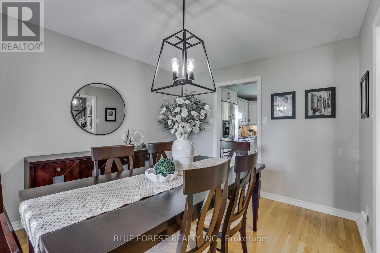 175 Forest Grove Crescent, Thames Centre, Ontario  N0L 1G3 - Photo 3 - X13518846