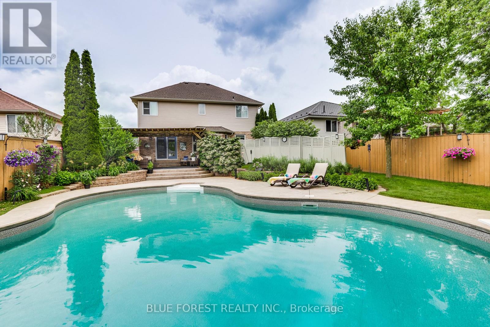 175 Forest Grove Crescent, Thames Centre, Ontario  N0L 1G3 - Photo 37 - X13518846