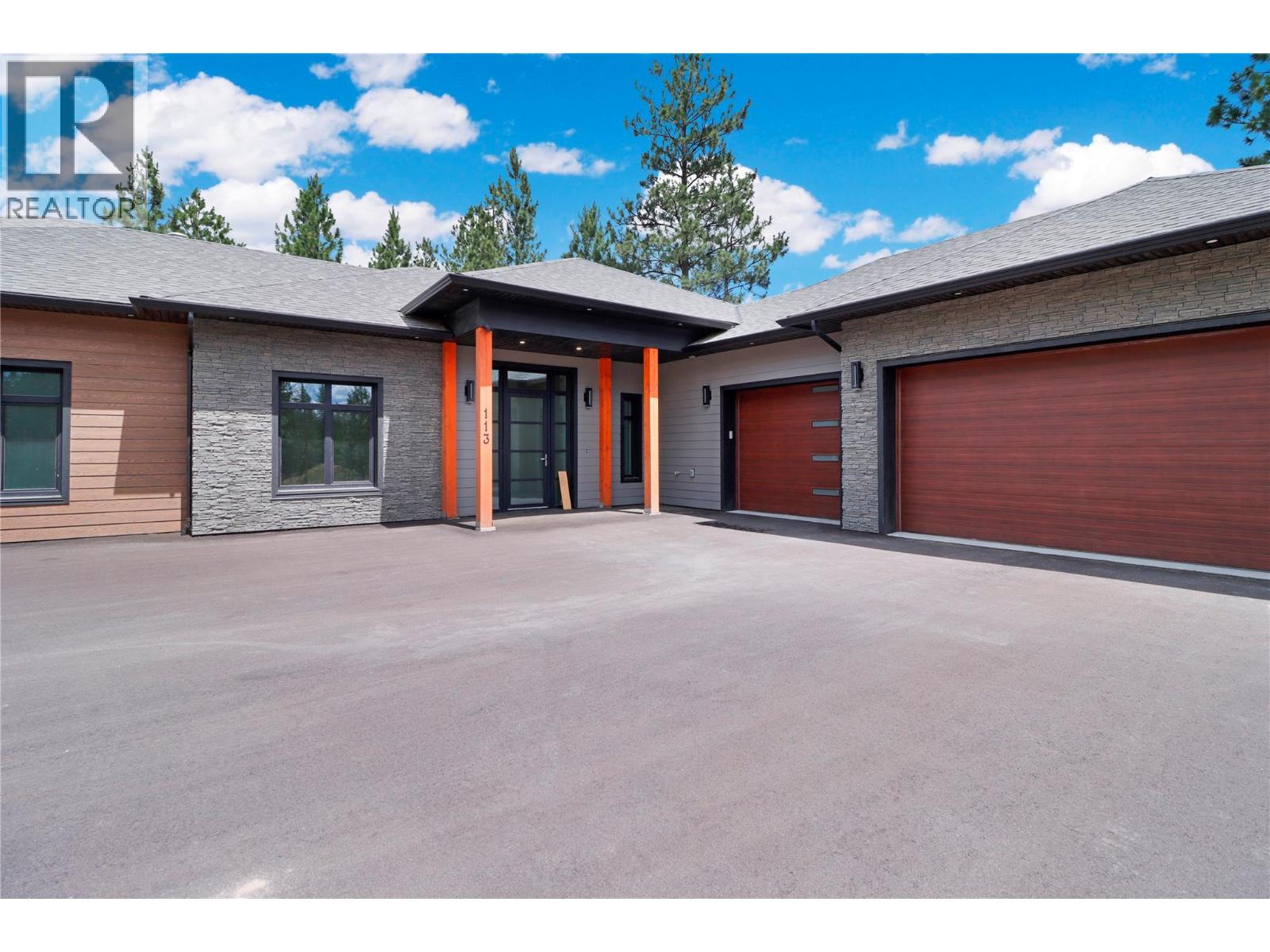 113 Corral Boulevard, Cranbrook, British Columbia  V1C 0C2 - Photo 2 - 10373324