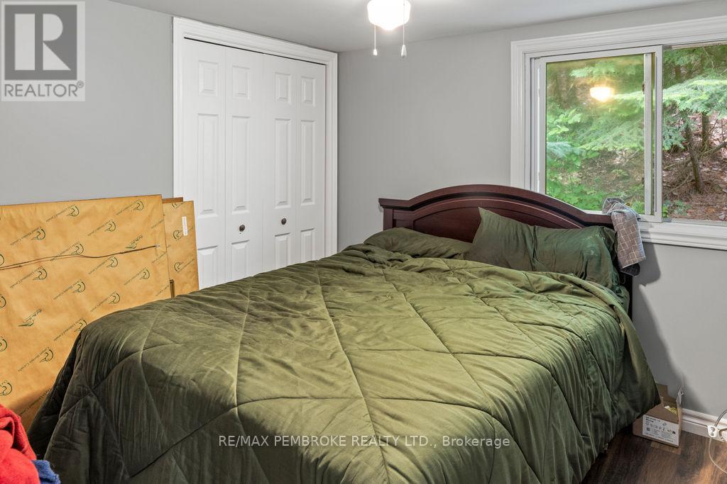 194 Klondike Road, Bonnechere Valley, Ontario  K0J 1T0 - Photo 15 - X12629874