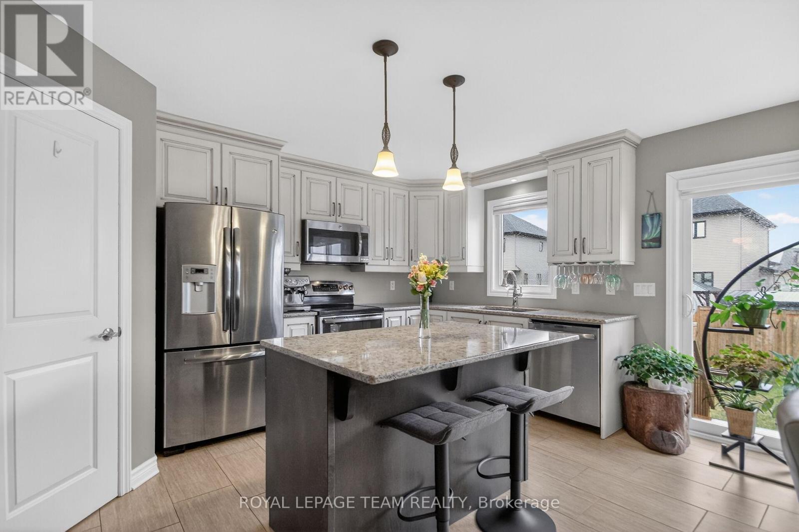 238 Belfort Street, Russell, Ontario  K0A 1W0 - Photo 7 - X13518706
