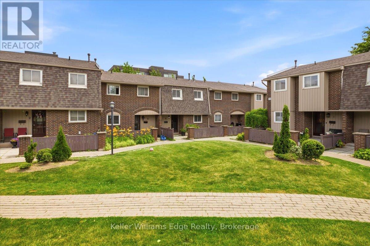 4 - 1294 Guelph Line, Burlington, Ontario  L7P 2S9 - Photo 2 - W13518758