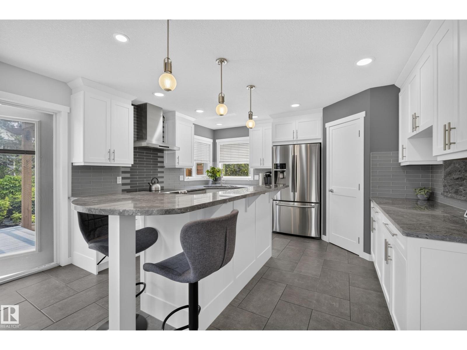 1017 Holgate Pl NW, Edmonton, Alberta  T6R 2T7 - Photo 16 - E4496791