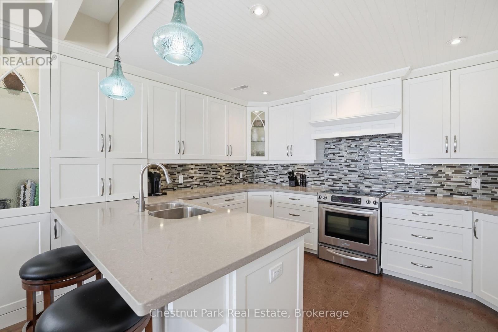 504 Mariners Way, Collingwood, Ontario  L9Y 5C7 - Photo 22 - S13518944