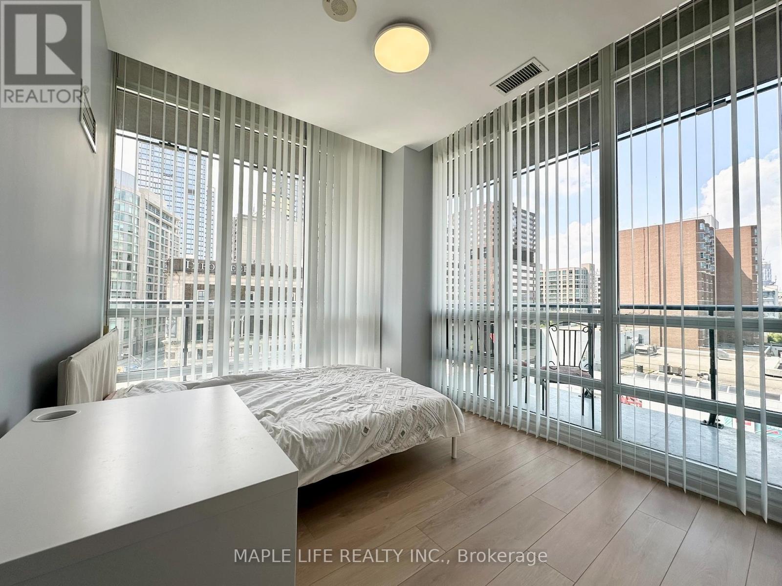 702 - 825 Church Street, Toronto, Ontario  M4W 3Z4 - Photo 15 - C13518840