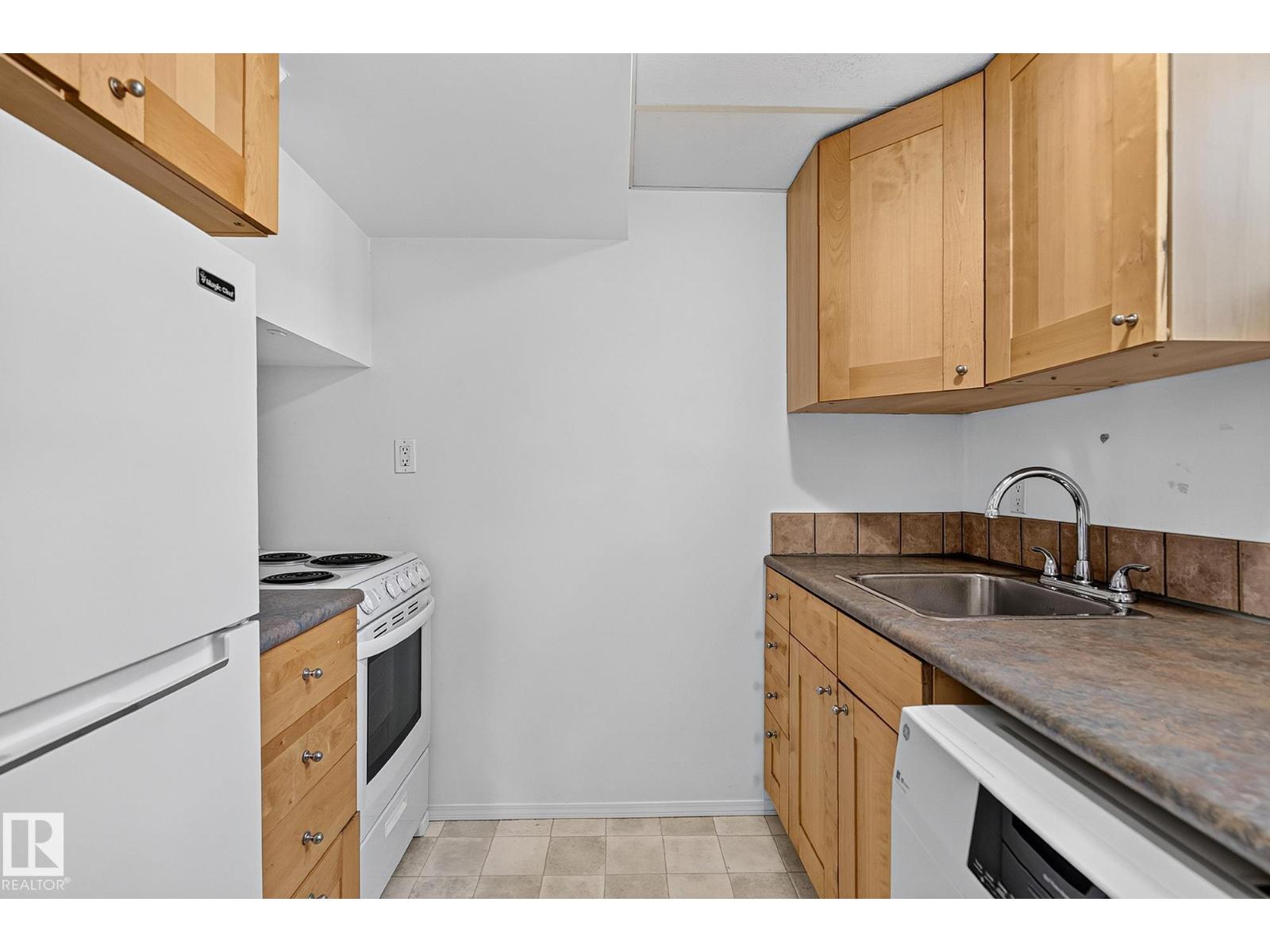 14624 110a Av Nw, Edmonton, Alberta  T5N 1K1 - Photo 22 - E4496910