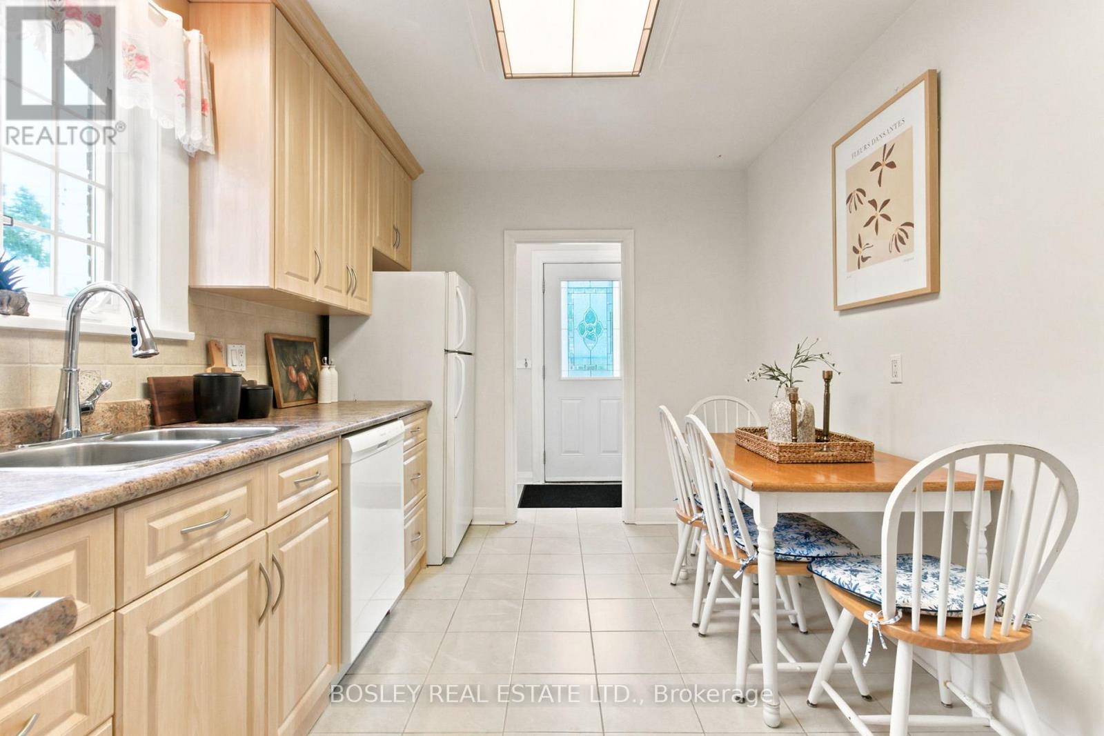 251 Ellington Drive, Toronto, Ontario  M1R 3Y2 - Photo 16 - E13518870