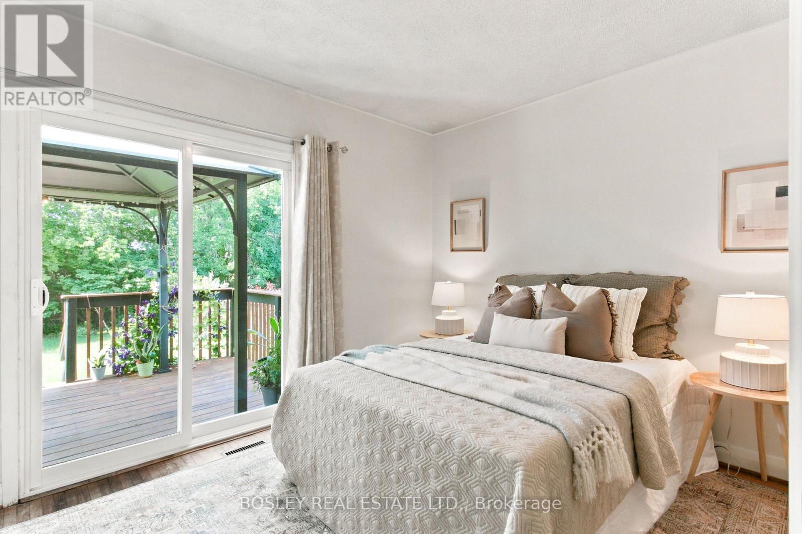251 Ellington Drive, Toronto, Ontario  M1R 3Y2 - Photo 19 - E13518870