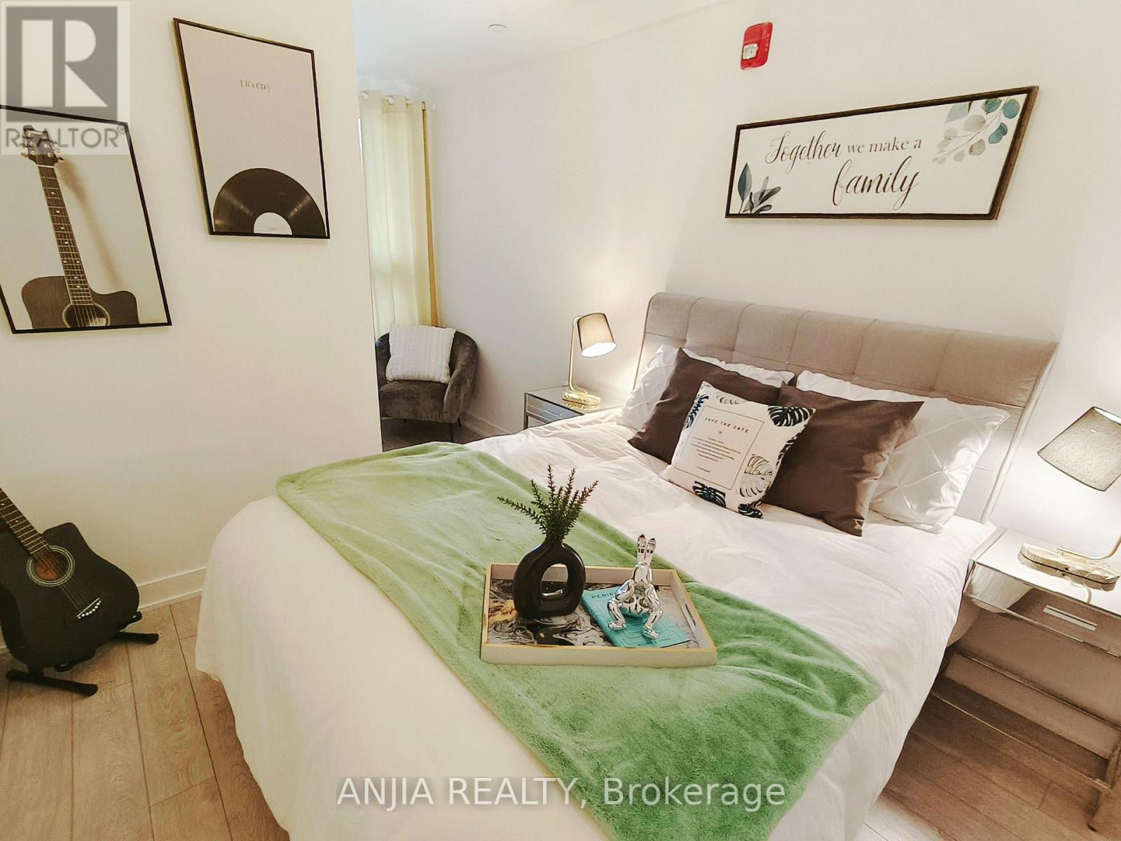 110 - 2100 Bridletowne Circle, Toronto, Ontario M1W 2L1 - Photo 10 - E13518876