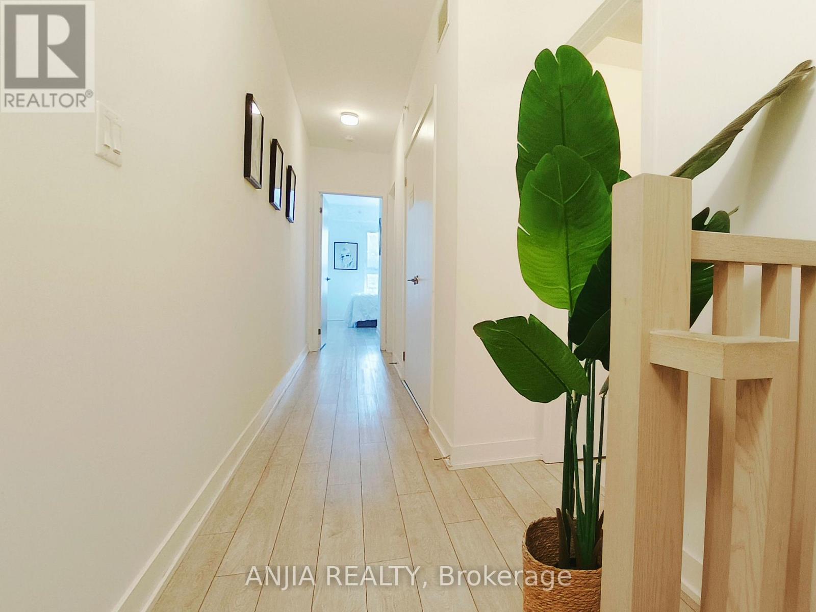 110 - 2100 Bridletowne Circle, Toronto, Ontario M1W 2L1 - Photo 7 - E13518876