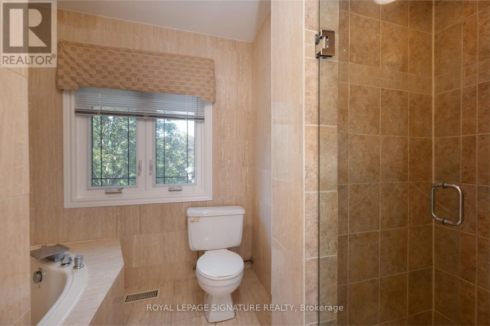 4 Ruth Court, Whitchurch-Stouffville, Ontario  L4A 2E3 - Photo 24 - N13518756