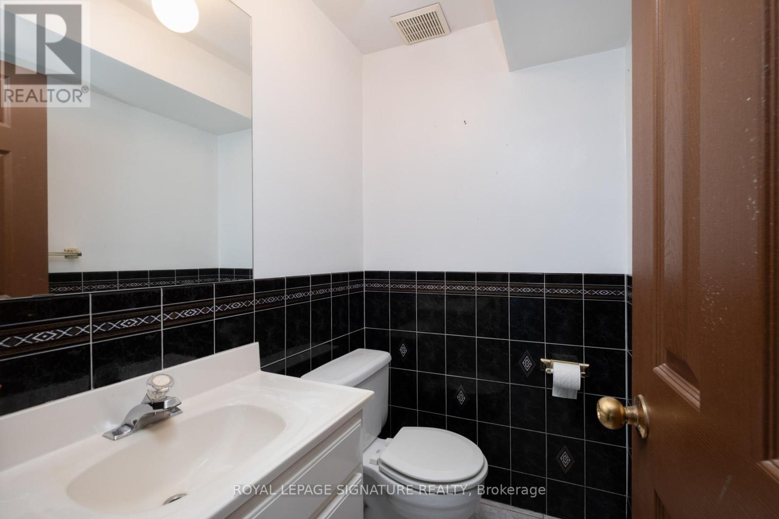 4 Ruth Court, Whitchurch-Stouffville, Ontario  L4A 2E3 - Photo 32 - N13518756