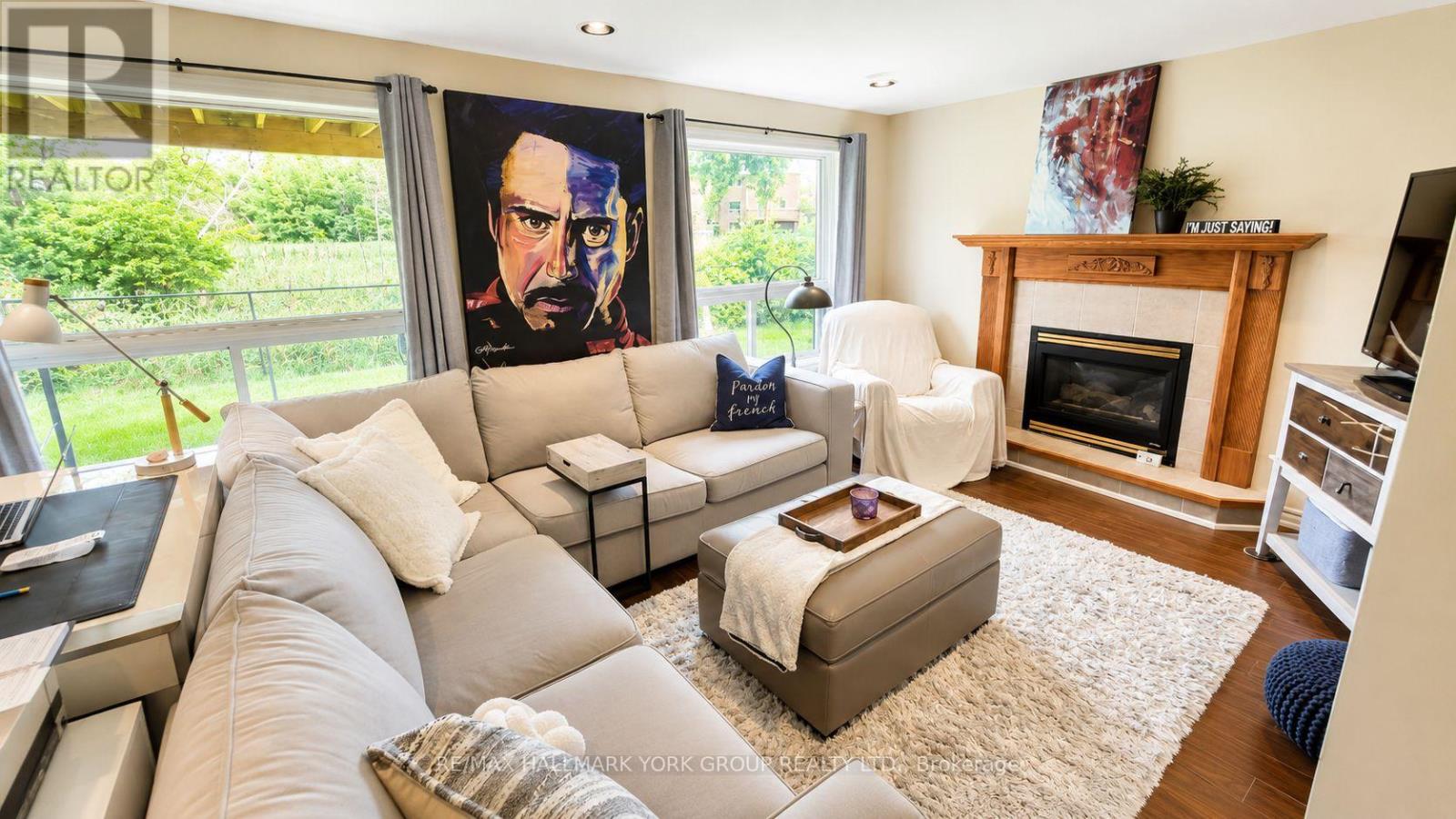 Bsmt - 723 Firth Court, Newmarket, Ontario  L3Y 8H8 - Photo 2 - N13518928