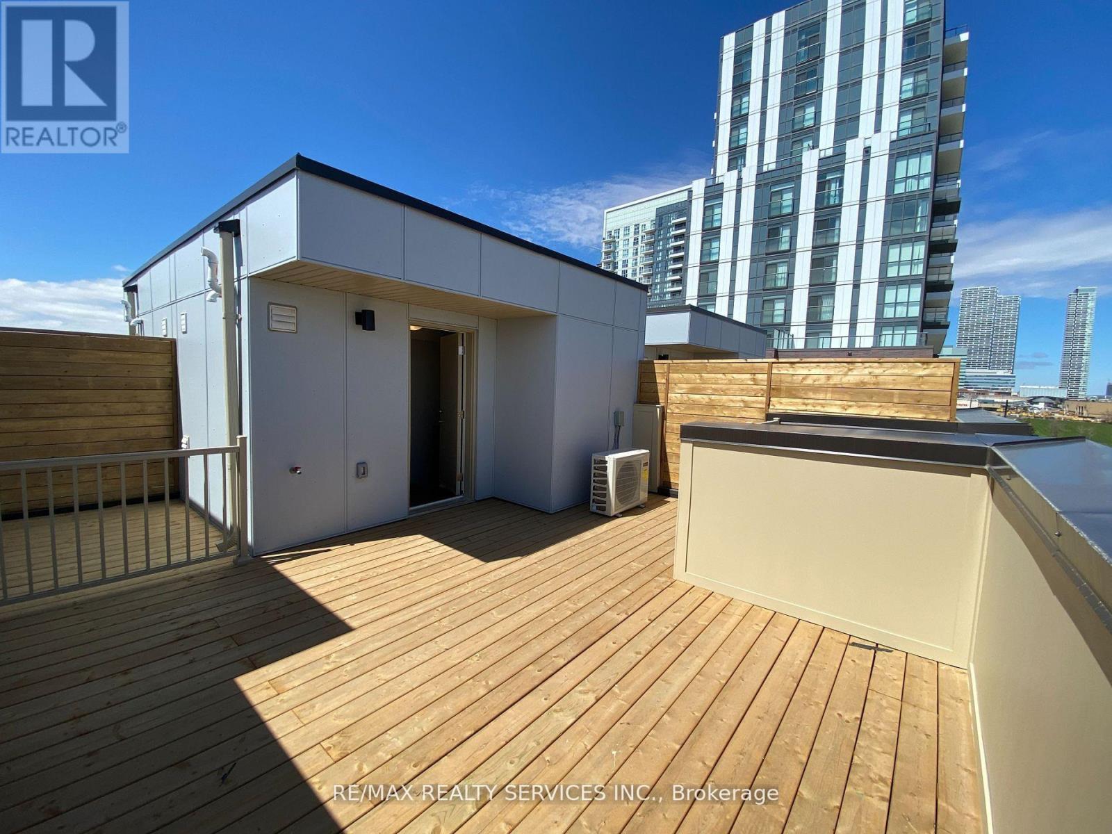 372 - 80 Honeycrisp Crescent, Vaughan, Ontario  L4K 0N7 - Photo 14 - N13518946
