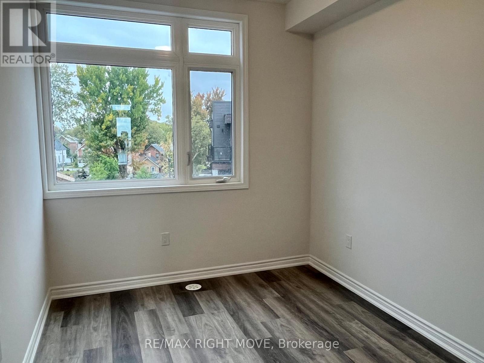 18 Wyn Wood Lane, Orillia, Ontario  L3V 8P6 - Photo 19 - S13518852