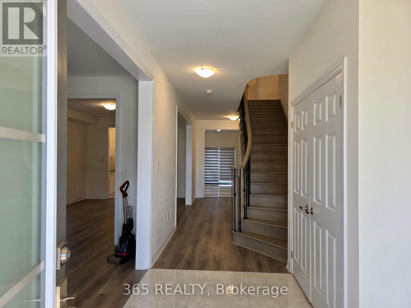 223 Warden Street, Clearview (Stayner), Ontario  L0M 1S0 - Photo 3 - S13518924