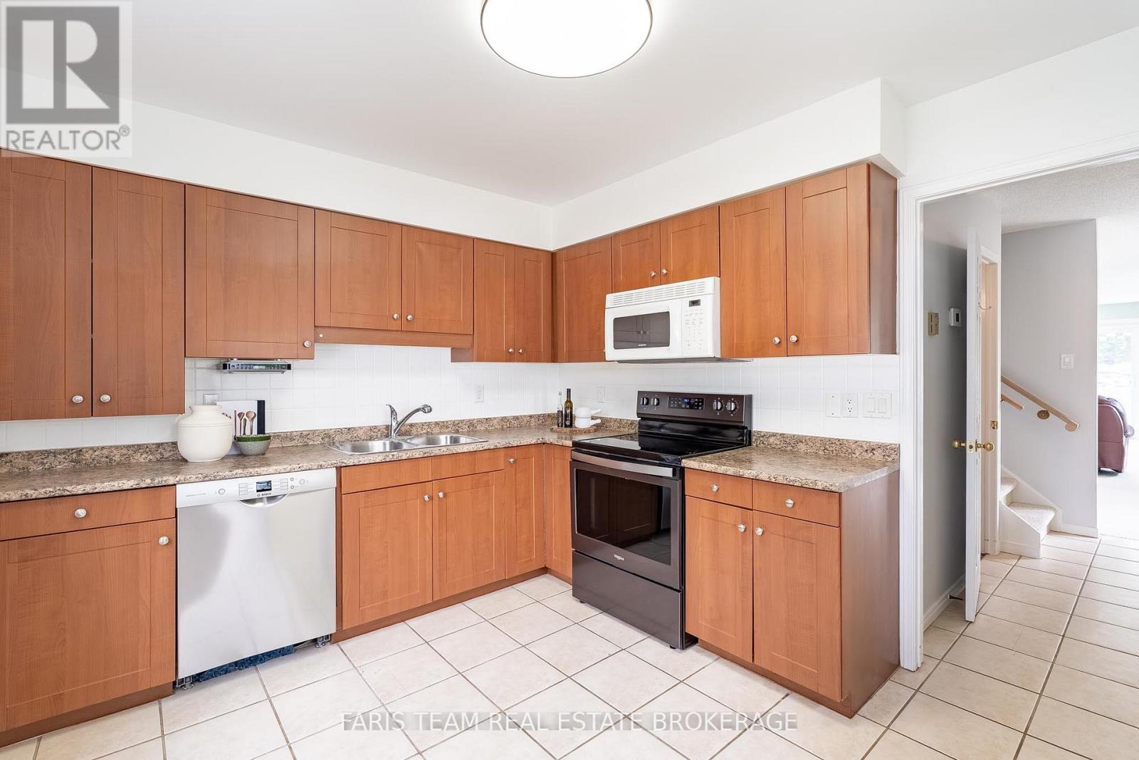 9 - 10 Laguna Parkway, Ramara, Ontario  L0K 1B0 - Photo 5 - S13518956