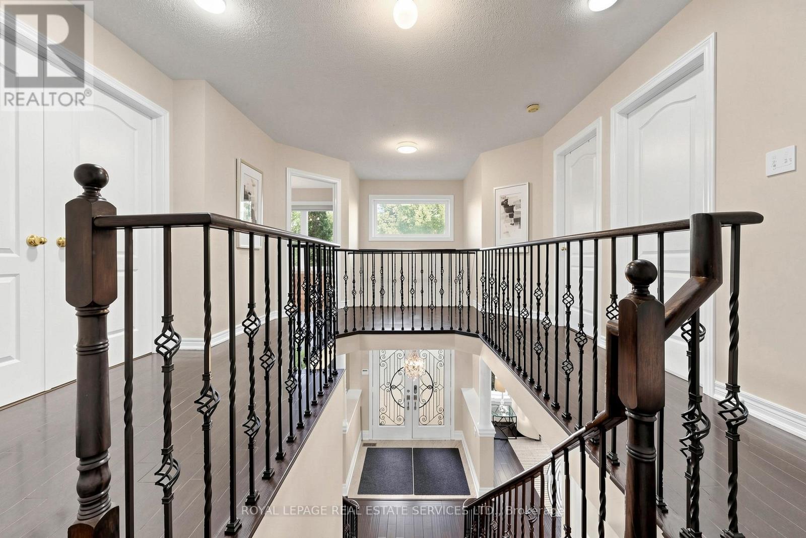 2353 Woodcrest Drive, Oakville, Ontario  L6M 4S2 - Photo 26 - W13518708