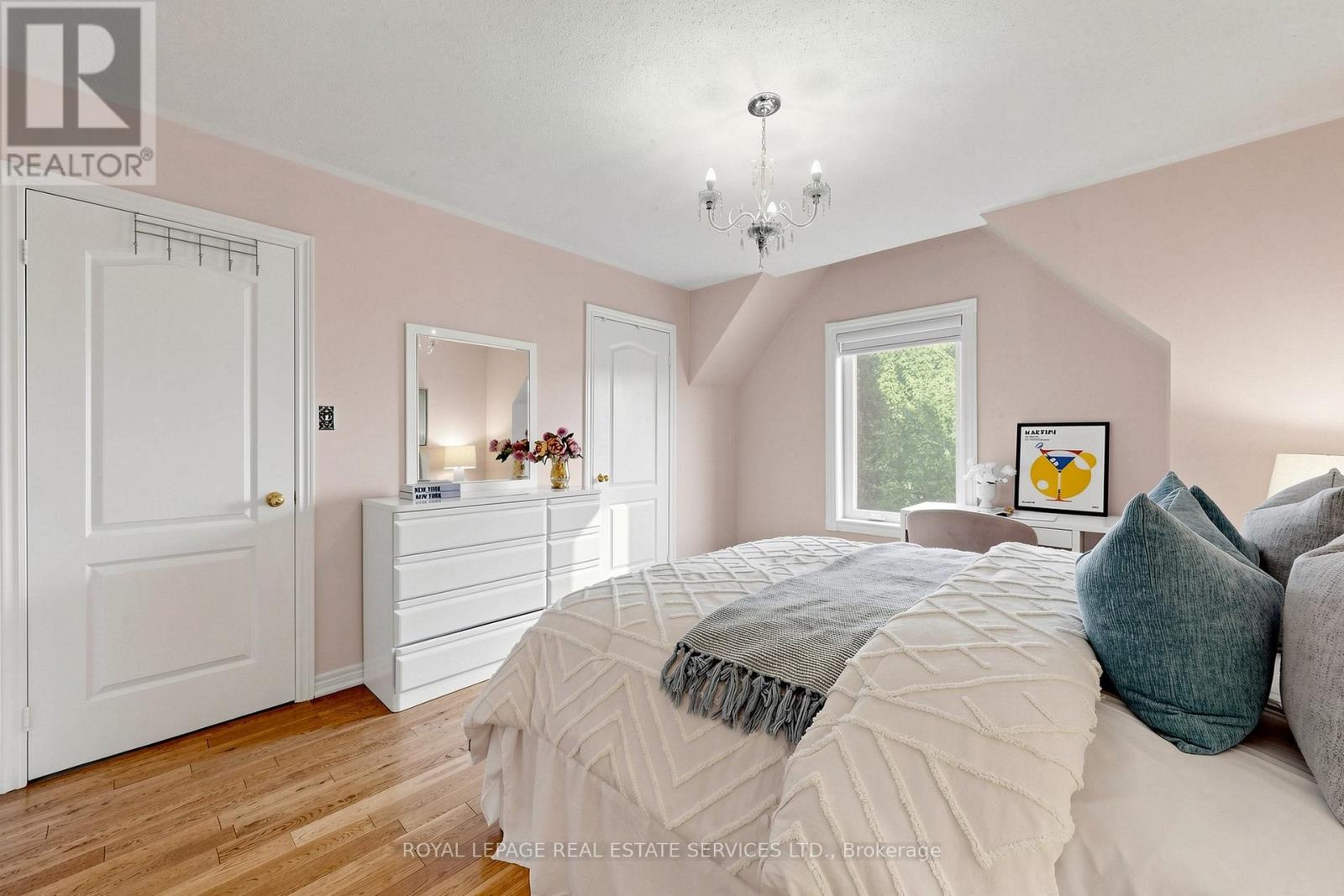 2353 Woodcrest Drive, Oakville, Ontario  L6M 4S2 - Photo 32 - W13518708