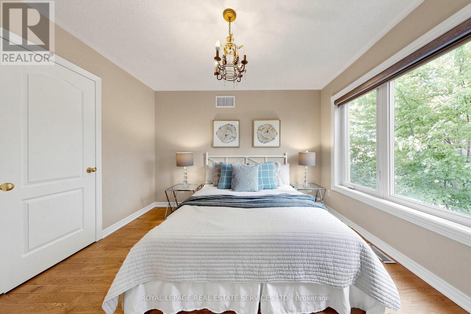 2353 Woodcrest Drive, Oakville, Ontario  L6M 4S2 - Photo 37 - W13518708