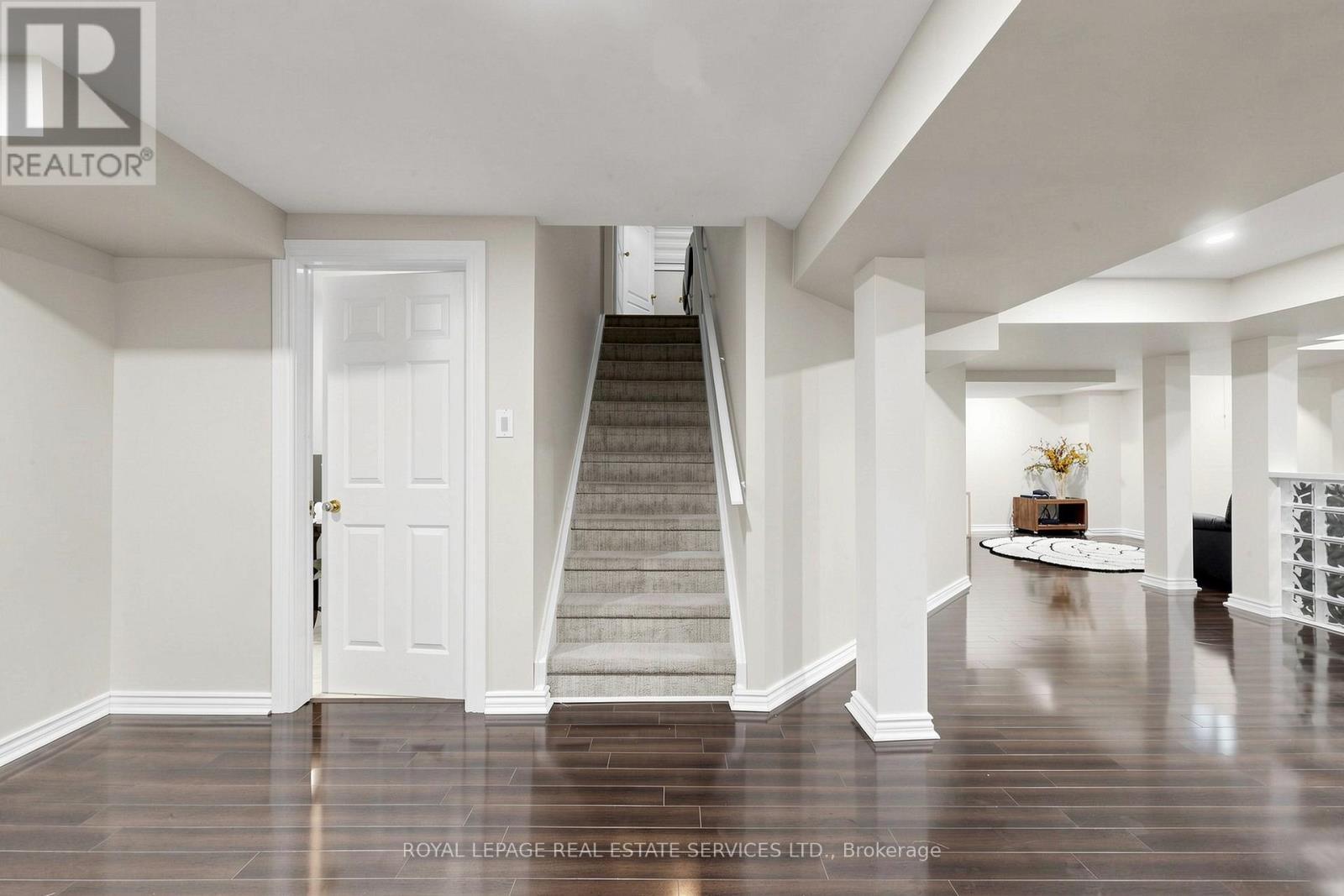 2353 Woodcrest Drive, Oakville, Ontario  L6M 4S2 - Photo 40 - W13518708