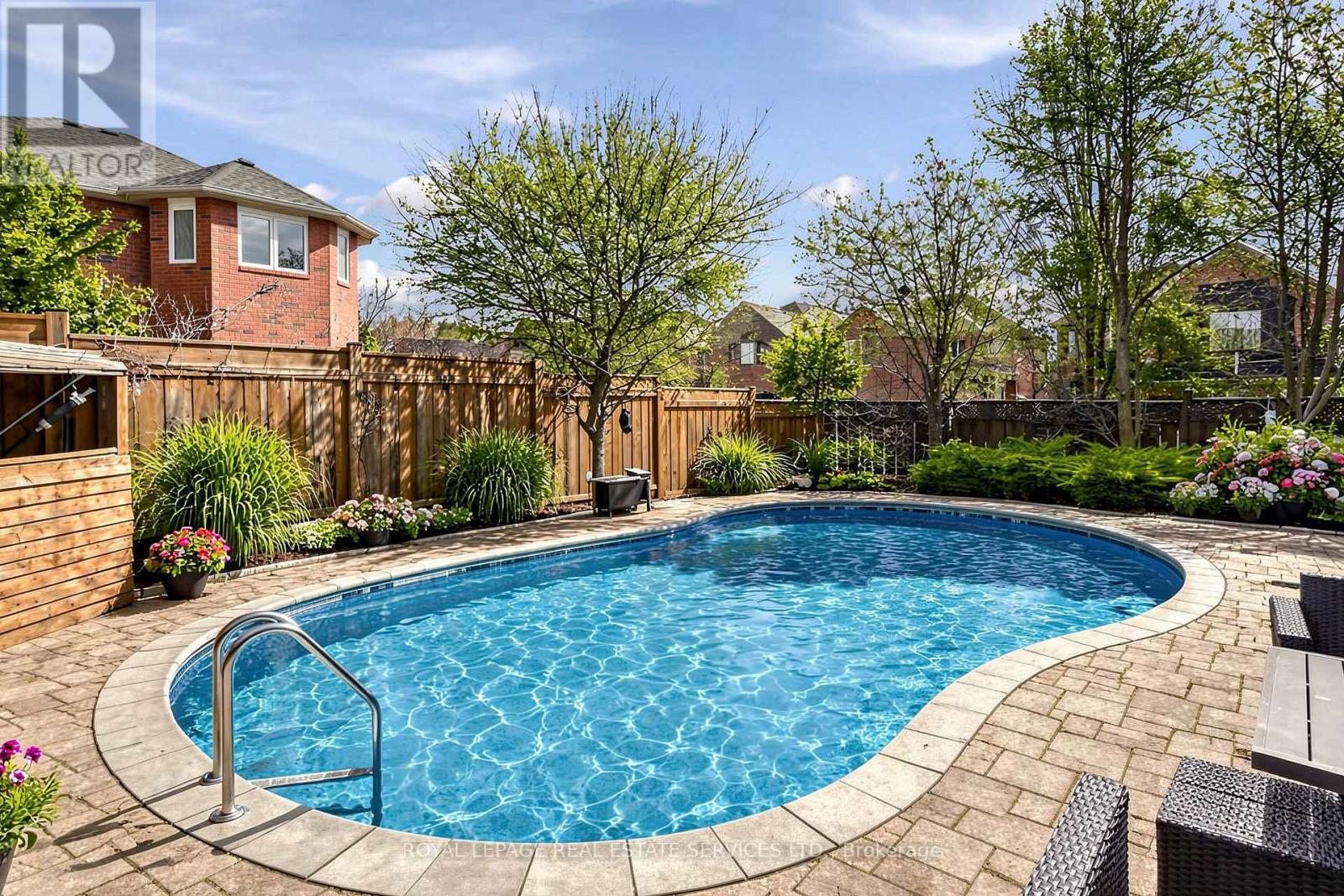 2353 Woodcrest Drive, Oakville, Ontario  L6M 4S2 - Photo 47 - W13518708