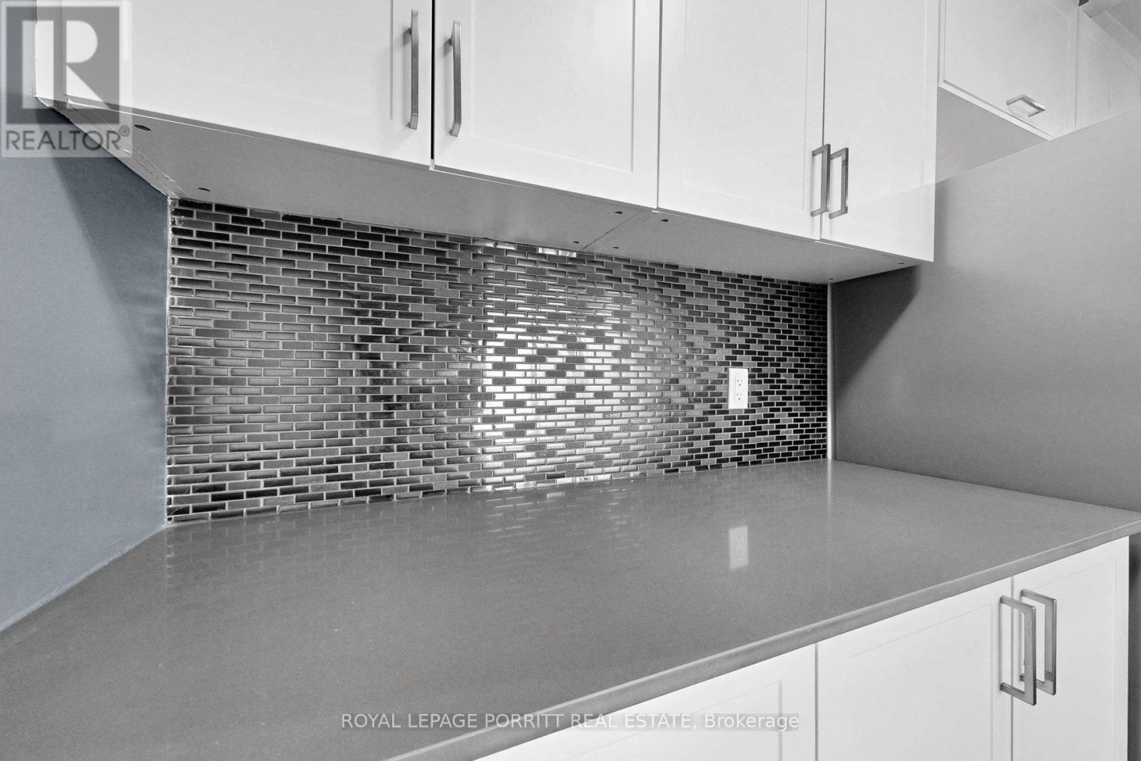 8 - 4 Superior Avenue, Toronto, Ontario  M8V 2M4 - Photo 10 - W13518912