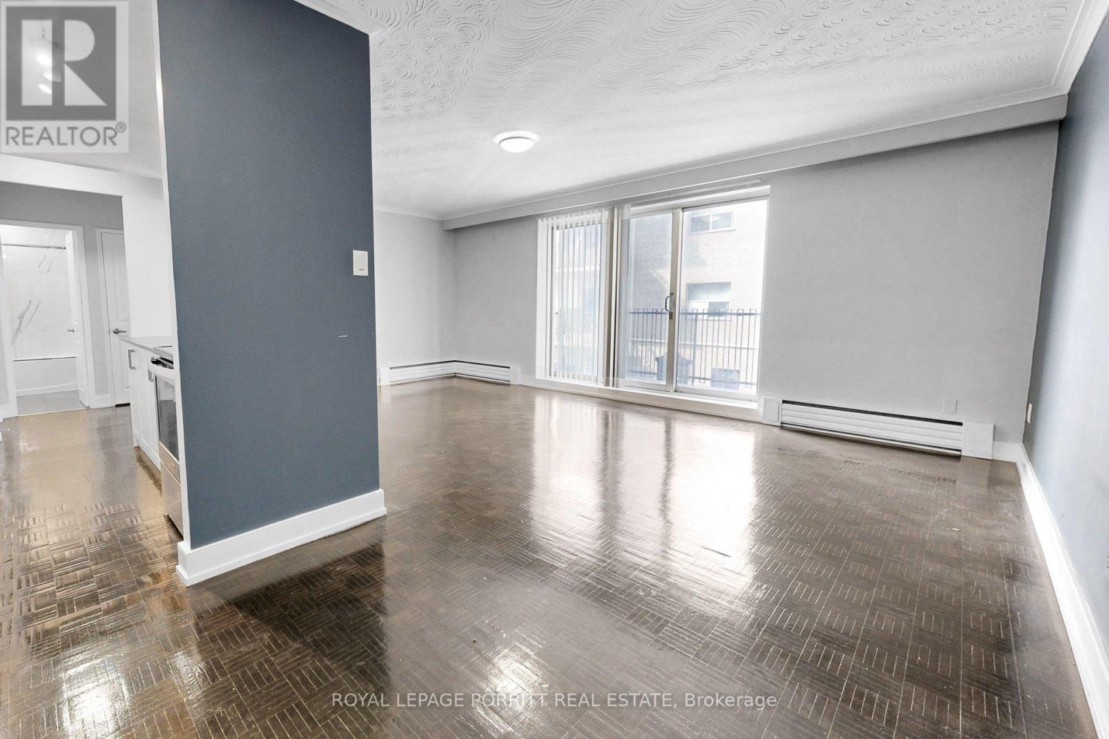 8 - 4 Superior Avenue, Toronto, Ontario  M8V 2M4 - Photo 12 - W13518912