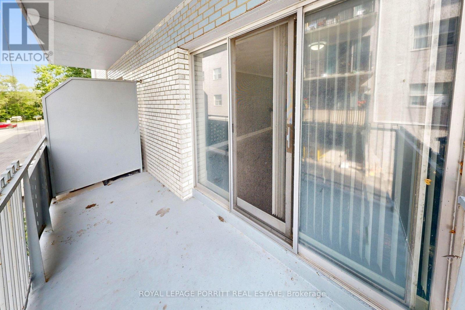 8 - 4 Superior Avenue, Toronto, Ontario  M8V 2M4 - Photo 18 - W13518912
